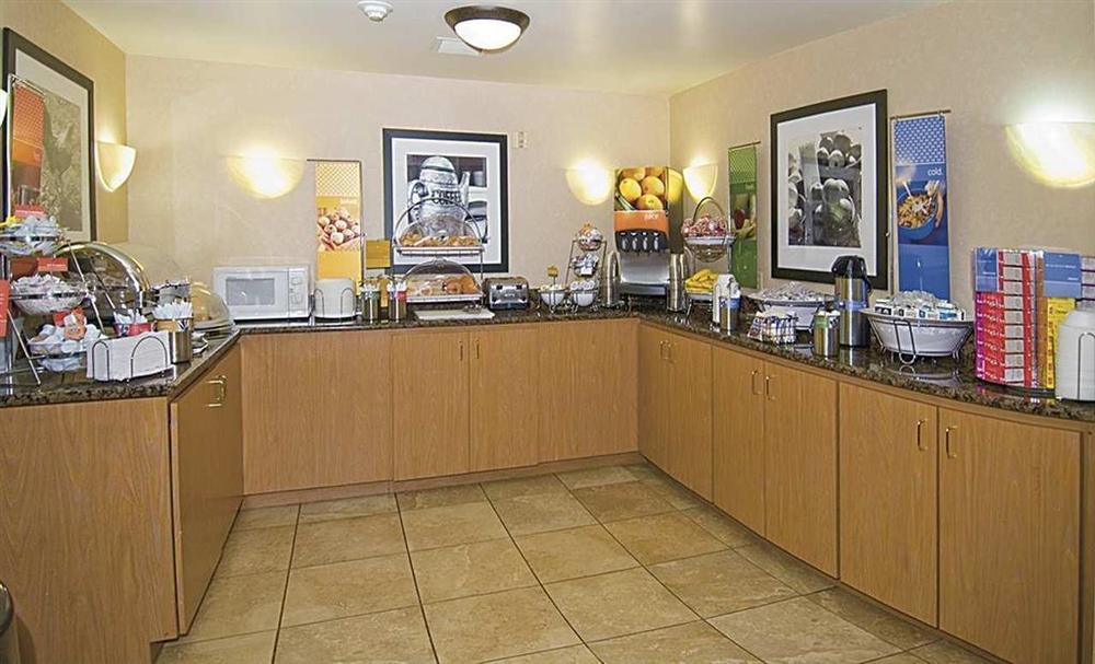 Hampton Inn Daytona/Ormond Beach Restoran fotoğraf