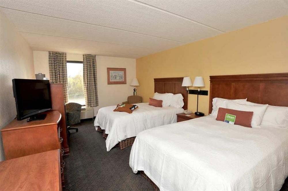 Hampton Inn Daytona/Ormond Beach Oda fotoğraf